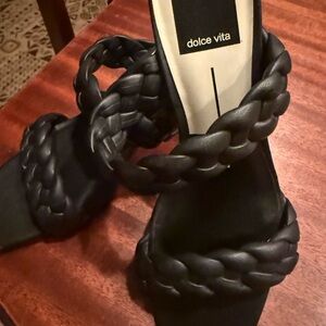 Dolce Vita Women's Black Braided Sandals